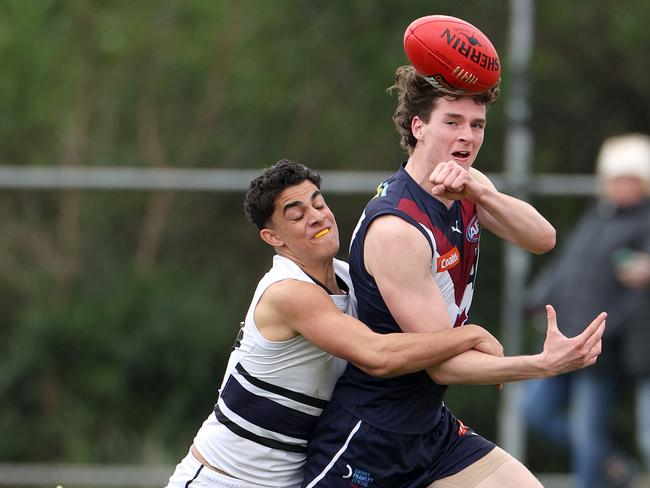 Lachie Voss gets away a handball for the Sandringham Dragons, where he was a two-time premiership player. Picture: Jonathan DiMaggio/AFL Photos