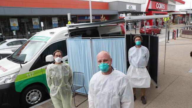 A pop-up vaccination van in Epping. Picture: David Crosling