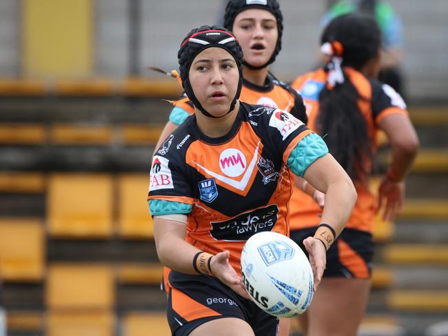 Sienna Robertson had a good impact off the bench for the Wests Tigers. Picture: Warren Gannon Photography