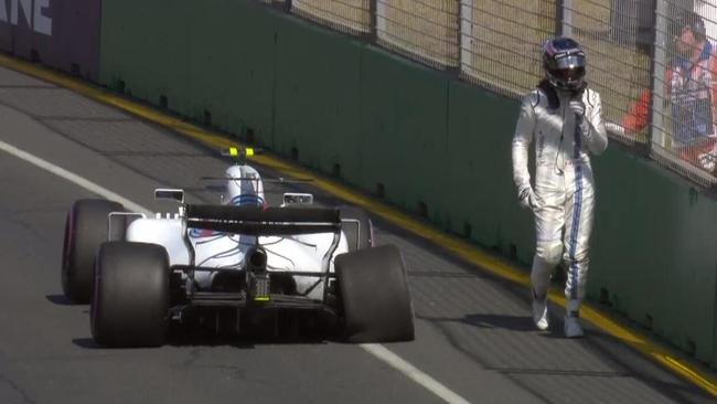 Lance Stroll. Williams. 2017 Australian Grand Prix. Practice 3. Crash.