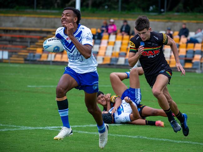 Ratu Rinakama had a hat-trick for Canterbury against Cronulla. Picture: Thomas Lisson