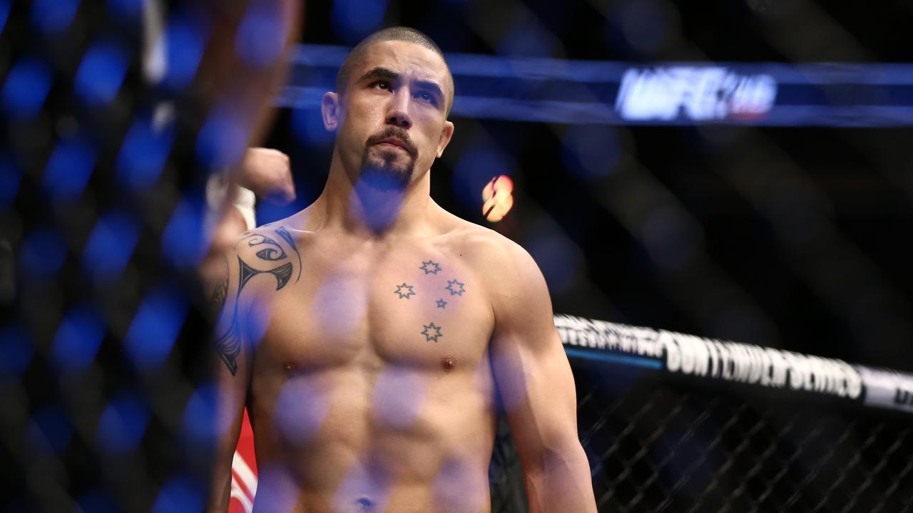 Rob Whittaker will fight at UFC 225.