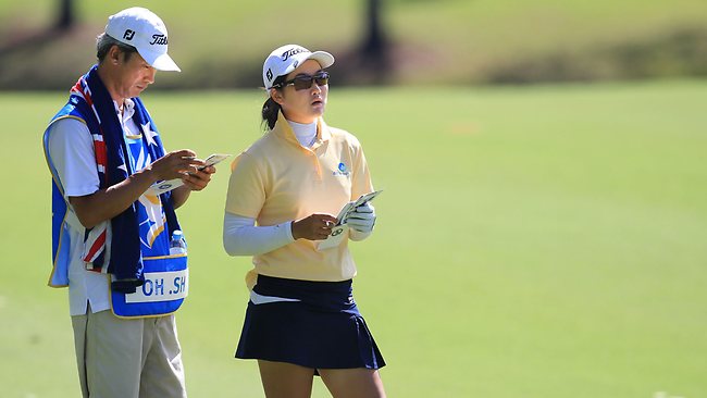 Su Hyun Oh, Ariya Jutanugarn Lead At Ladies Masters 