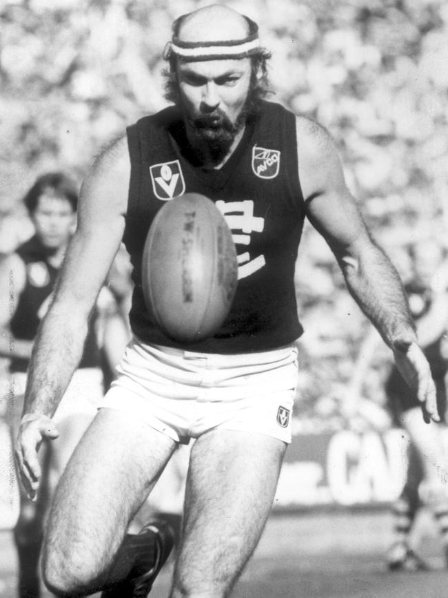 Bruce Doull in action for Carlton in 1980.