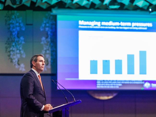 21/11/2023  Treasurer Jim Chalmers during the ASIC annual forum at the Sofitel in Melbourne. Aaron Francis / The Australian