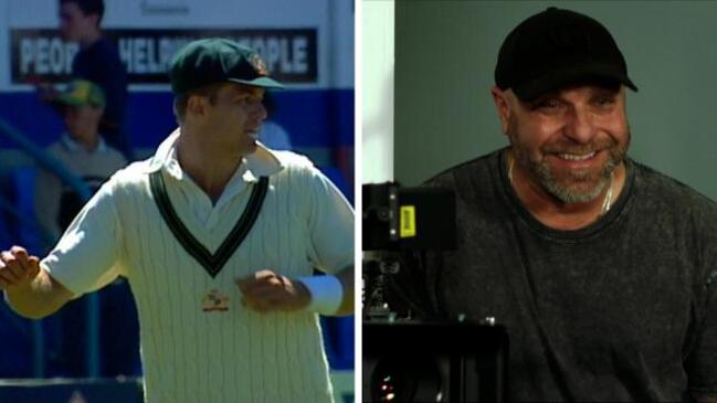 'Can't bowl, can't throw' – Gilly, Junior & Joe 'the cameraman' reflect on infamous incident