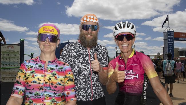 Ziptrak Women's Stage 1: Brighton to Aldinga. Picture Brett Hartwig