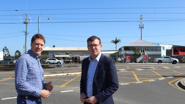 Federal Member for Bonner Ross Vasta and Federal Infrastructure Minister Alan Tudge at the notorious Lindum rail crossing.