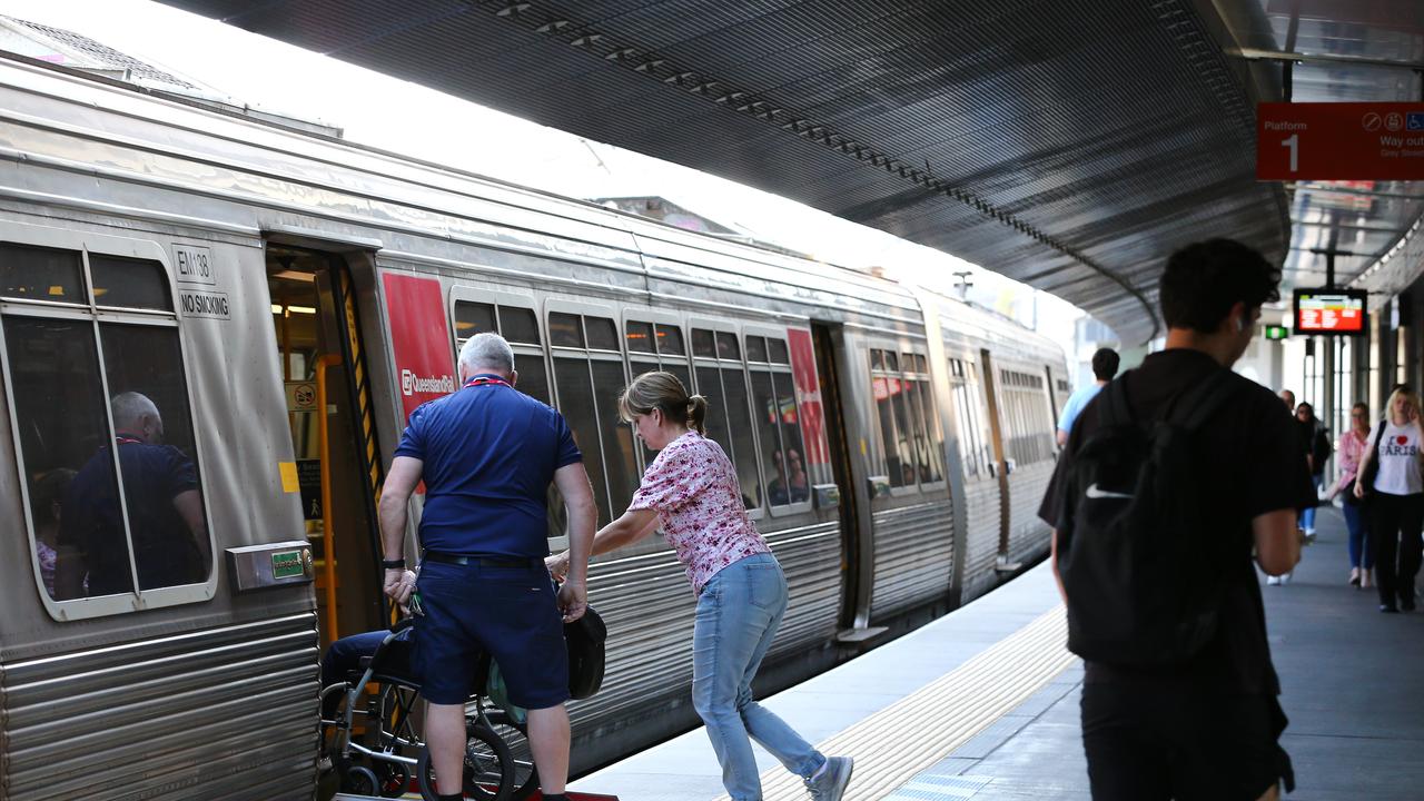 Up To 30 Minutes: City Trains Have Significant Delays After Breakdown ...