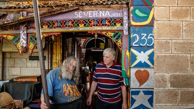 Long-time Eastwood resident Royce Wells with friend Colin Beaton at the Eastwood home in 2018. Picture MATT TURNER