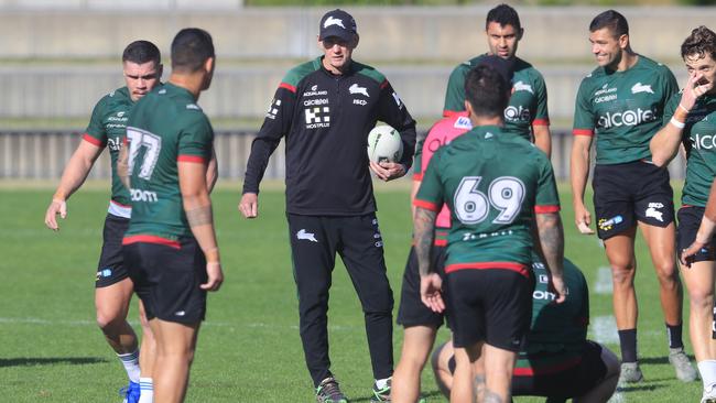 South Sydney coach Wayne Bennett talks to his players at Redfern Oval. Picture: AAP