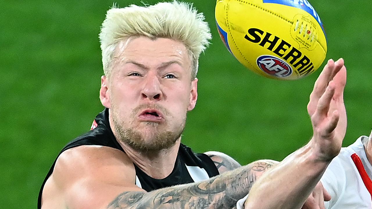 Pies to hold De Goey out of Hawks clash