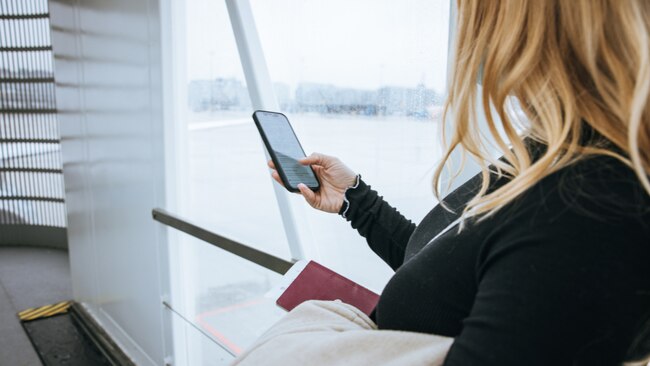 Airports could be the site of your next meet-cute. Image: iStock