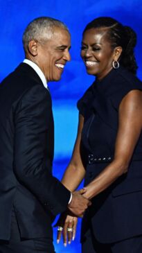 Barrack and Michelle Obama electrify crowd at DNC