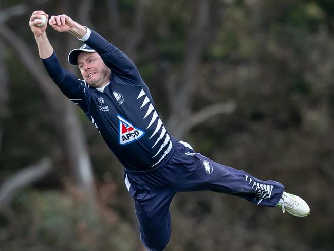 Geelong's Hayden Butterworth takes a diving catch during Round 1 of the Vic Super Slam. Picture: Arj Giese.