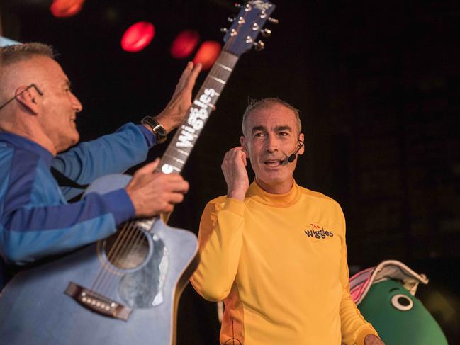 Wiggles' Greg Page and Anthony Field onstage at Castle Hill RSL. Picture: Flavio Brancaleone/Daily Telegraph