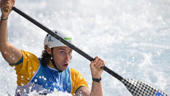 Ian Borrows competes in the Men's C1 semi-final canoe slalom competition at the Whitewater stadium during the Rio 2016 Olympic Games AFP PHOTO / OLIVIER MORIN