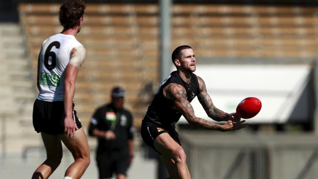 Jeremy Howe suffered a minor groin injury. Picture: Dylan Burns/AFL Photos via Getty Images