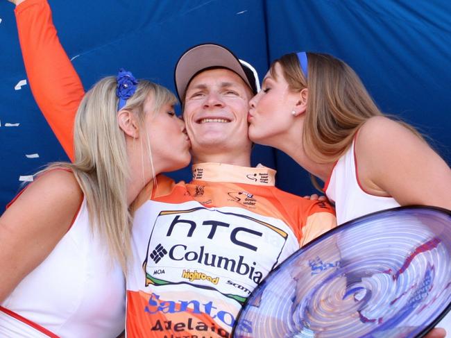 24/01/2010 SPORT: TOUR DOWN UNDER - Stage 6. Street circuit. Andre Greipel overall ochre jersey winner.