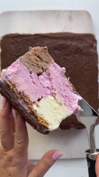 Frozen Neapolitan dessert cake