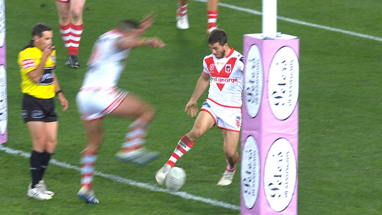 Ben Hunt produced a horror drop out against the Rabbitohs.