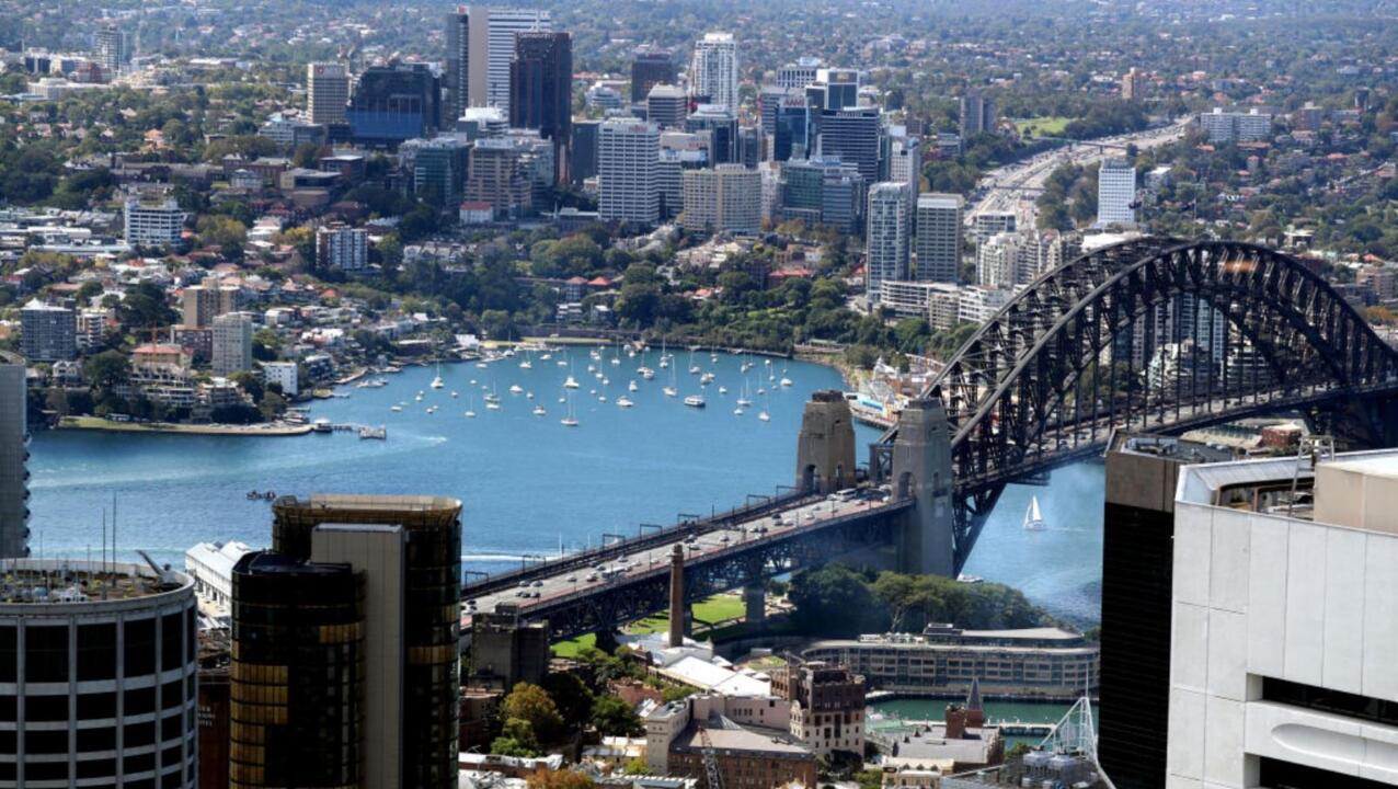 Sydney takes in 40 per cent of returned travellers 