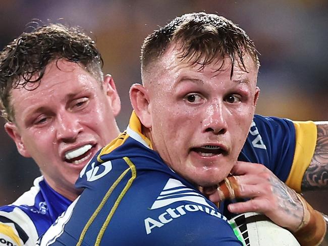 *APAC Sports Pictures of the Week - 2023, May 1* - SYDNEY, AUSTRALIA - APRIL 28: J'maine Hopgood of the Eels looks to pass as he is tackled during the round nine NRL match between Parramatta Eels and Newcastle Knights at CommBank Stadium on April 28, 2023 in Sydney, Australia. (Photo by Mark Kolbe/Getty Images)