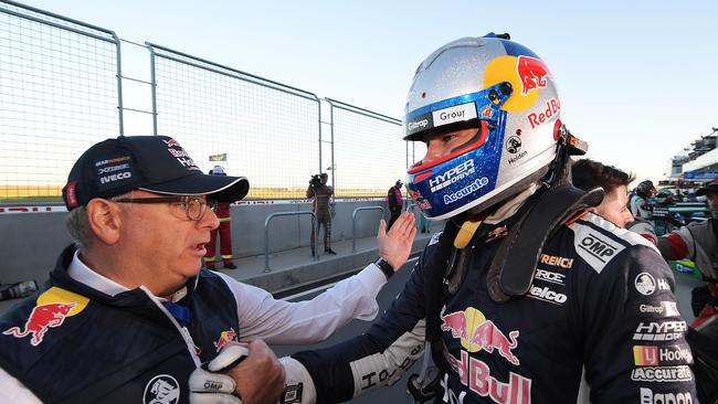 Roland Dane, Triple Eight Race Engineering congratulates Shane Van Gisbergenon his win at The Bend. Picture: Daniel Kalisz/Getty Images