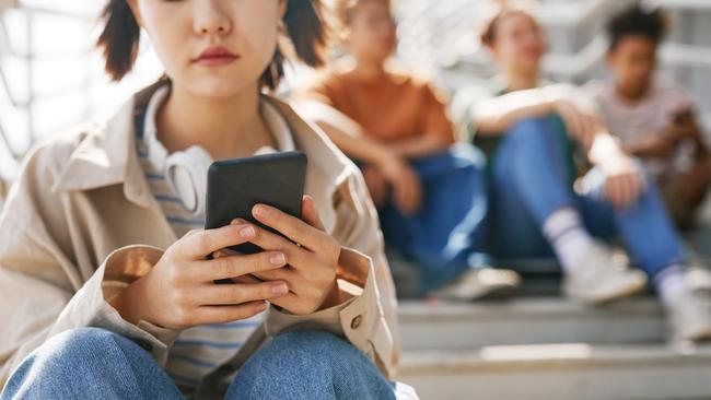 Young women’s mental health has declined during the period Instagram and Snapchat have grown, a new report says.