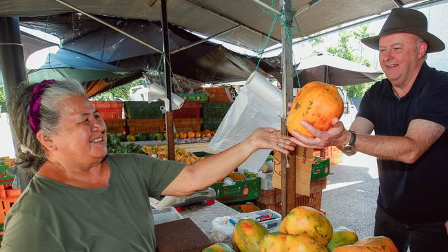 Opposition Leader Anthony Albanese at Darwin's Rapid Creek Markets today. Picture: Glen Campbell