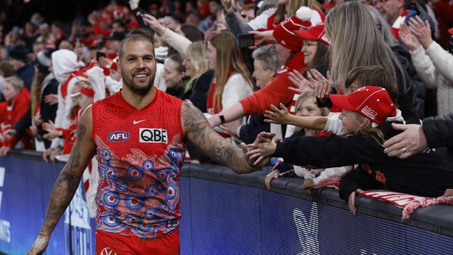 MELBOURNE, AUSTRALIA - MAY 20: Lance Franklin of the Swans acknowledges the fans after the round 10 AFL match between North Melbourne Kangaroos and Sydney Swans at Marvel Stadium, on May 20, 2023, in Melbourne, Australia. (Photo by Darrian Traynor/AFL Photos/via Getty Images )