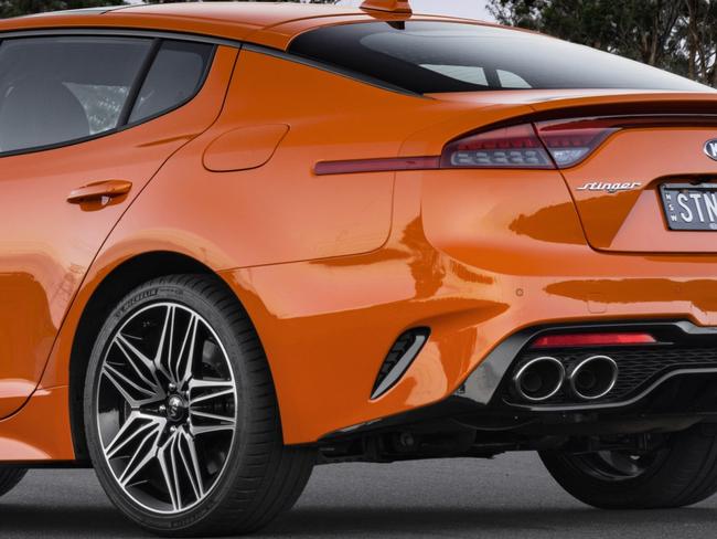 2021 Kia Stinger GT.