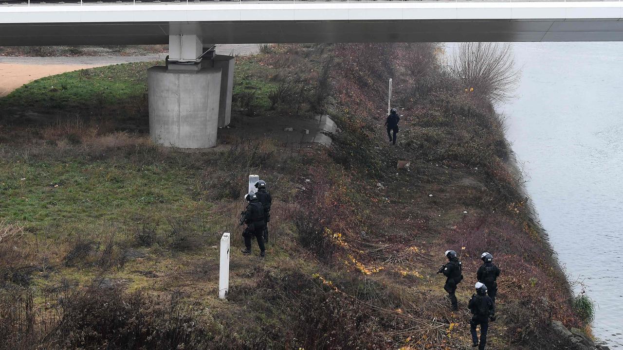 More than 700 officers were involved in the search which began on Tuesday night. Picture: AFP