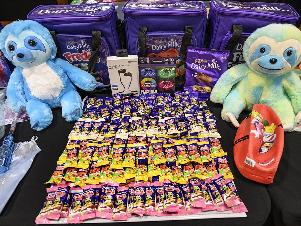 Best Easter Showbags 2020 Woolworths selling 12 showbags