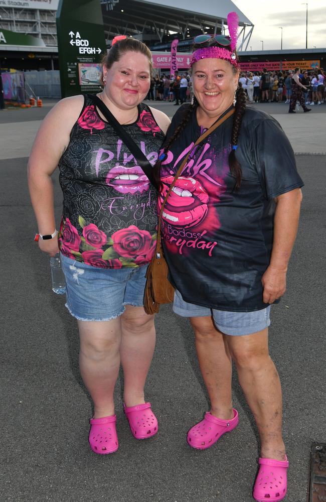 Socials at Pink convert at Townsville's Quensland Country Bank Stadium. Picture: Evan Morgan