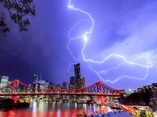 Lightning from the thunder storms pictured passing over the Story Bridge in Brisbane, 28th of October 2020.  (Image/Josh Woning)