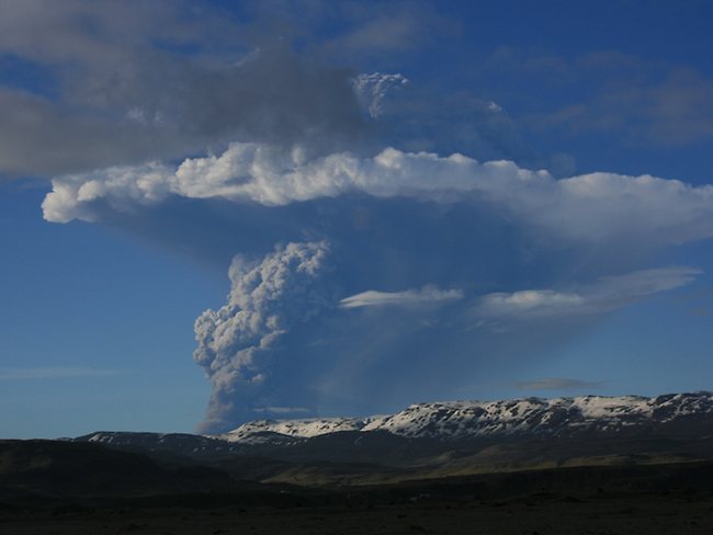 Iceland's Grimsvotn volcano erupts | news.com.au — Australia’s leading ...