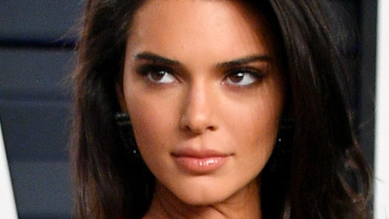 Kendall Jenner forced to pay $136K for promoting 2017 Fyre Festival ...