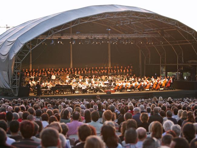 Former Premier Jay Weatherill was forced to intervene after motoracing noise disrupted the Festival concert