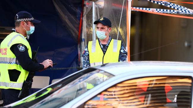 The border checkpoint at Coolangatta. (Photo by Chris Hyde/Getty Images).