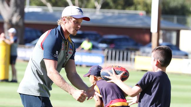 Adelaide Crow Rory Sloane at a Crows super clinic at Strathalbyn Oval this week. Picture: DYLAN COKER