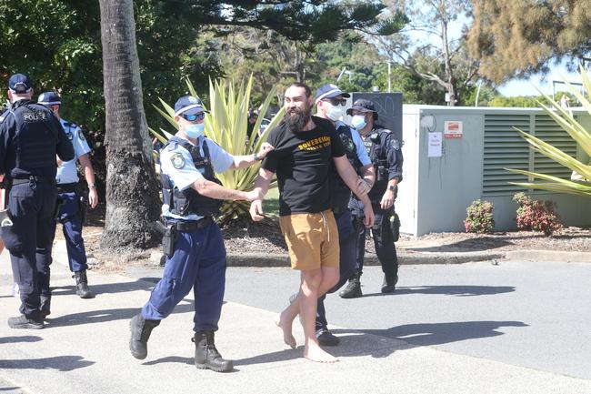 People in the Tweed are protesting the border restrictions. 22 August 2021 Coolangatta Picture by Richard Gosling