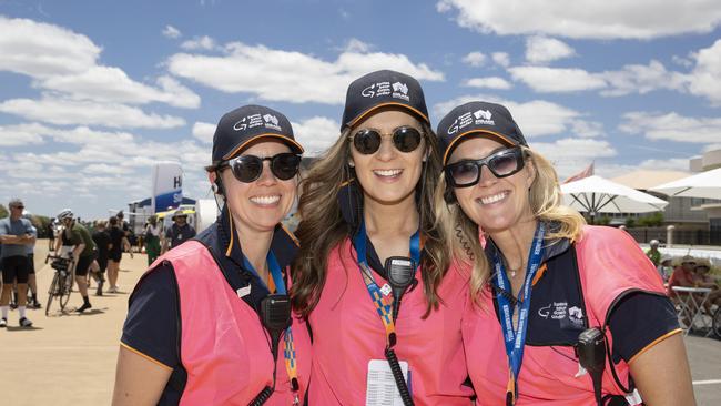 Ziptrak Women's Stage 1: Brighton to Aldinga. Picture Brett Hartwig