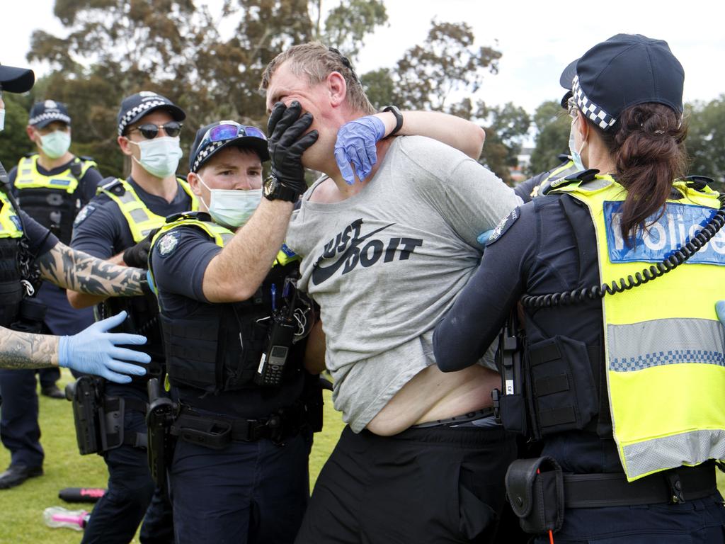 Melbourne protests: Police face legal action after allegedly pepper ...