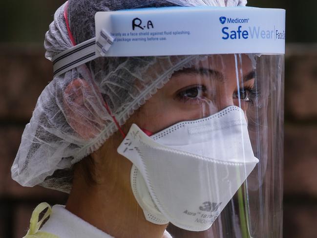 SYDNEY, AUSTRALIA - AUGUST 11 2020: Nurses testing the locals as they arrive at the Killara Covid testing Clinic in Sydney Australia on AUGUST 11 2020. Photo: NCA Newswire / Gaye Gerard