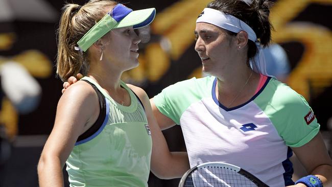 Kenin and Jabeur hug after their quarterfinal tussle. Picture: AP