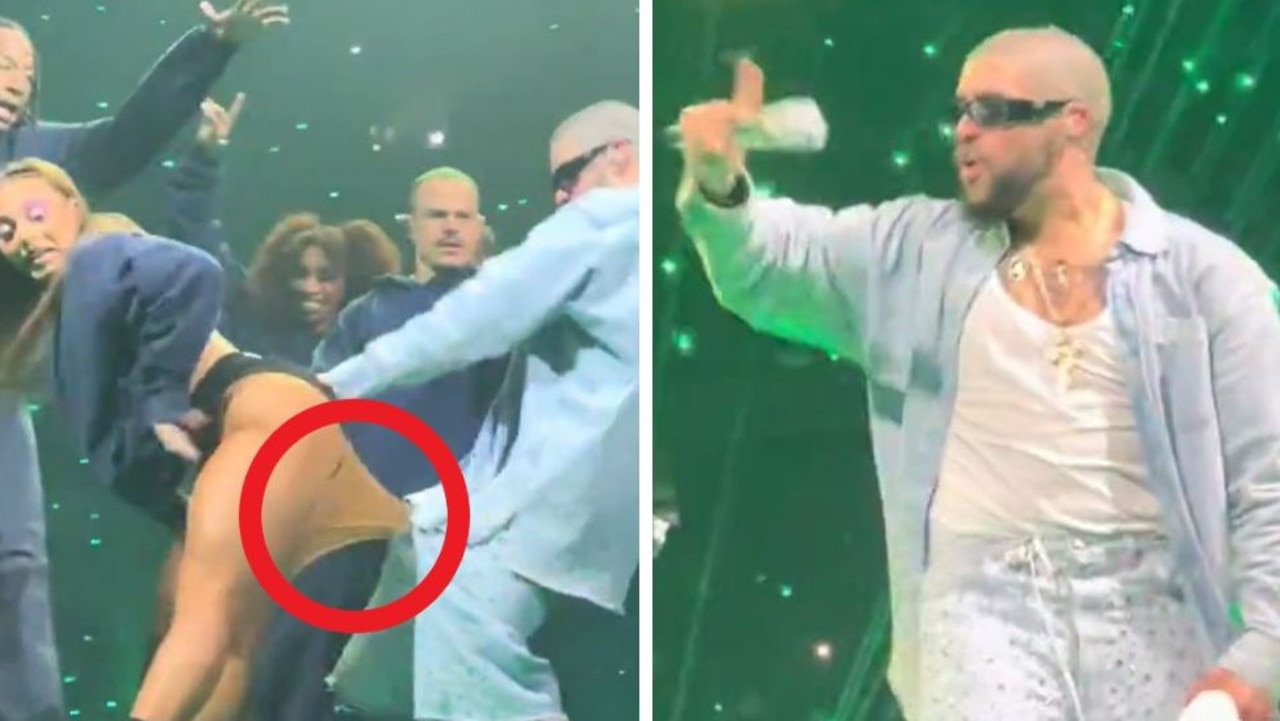 Star’s awkward on-stage ‘crotch malfunction’