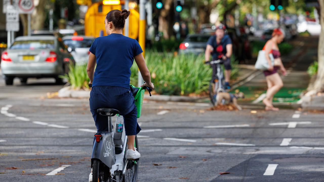 Risky business: 110 shared e-bikes, only 17 helmets