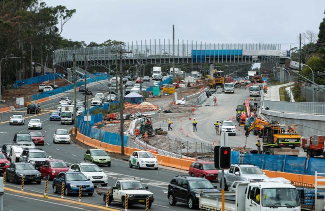 More than 140,000 northern beaches motorists will be impacted each day. Picture: AAP Image/Julian Andrews