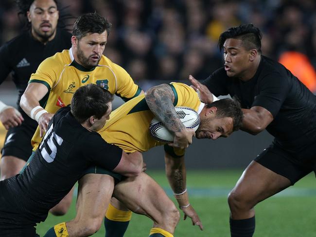 Quade Cooper will be in contest with Bernard Foley for the Wallabies No.10 jersey at the rugby World Cup.